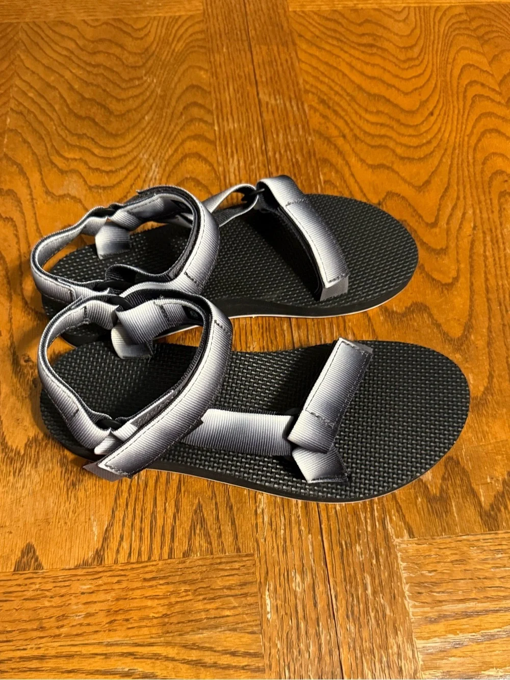 Teva Women's Original Universal Gradiate in Black White Sz 7 1134372
